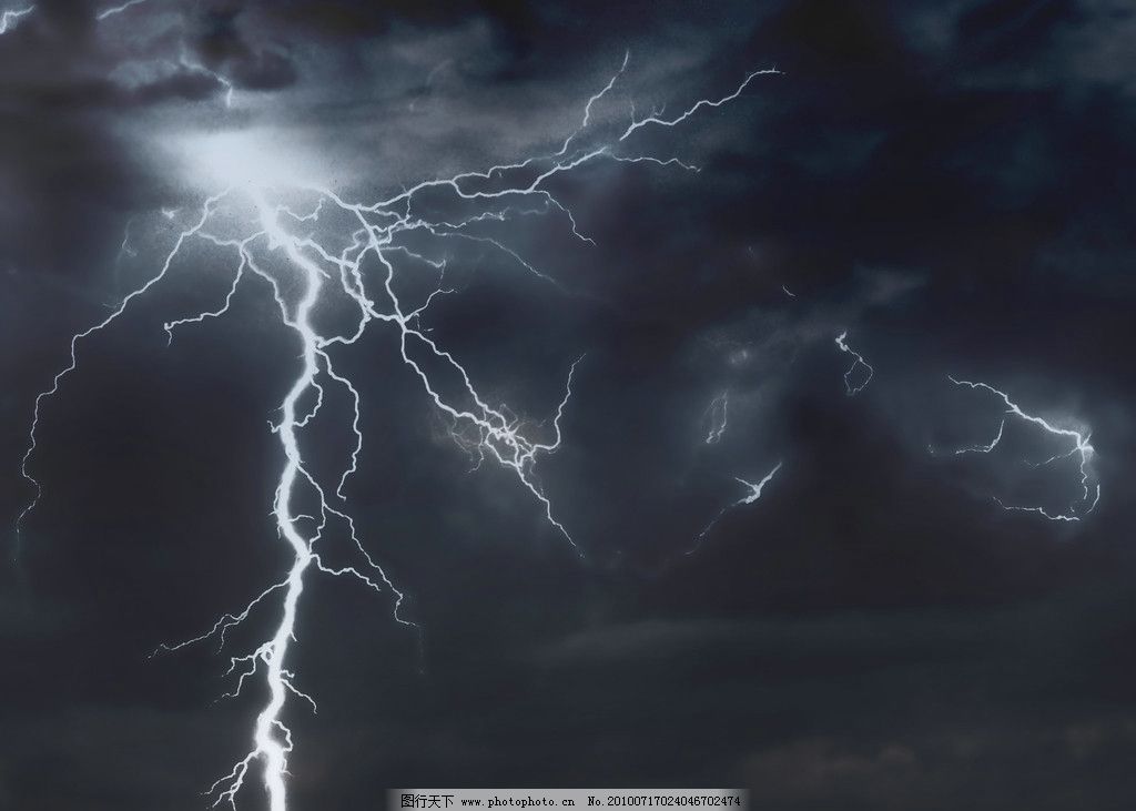 《妖尾之黑暗雷电》最新txt全集下载