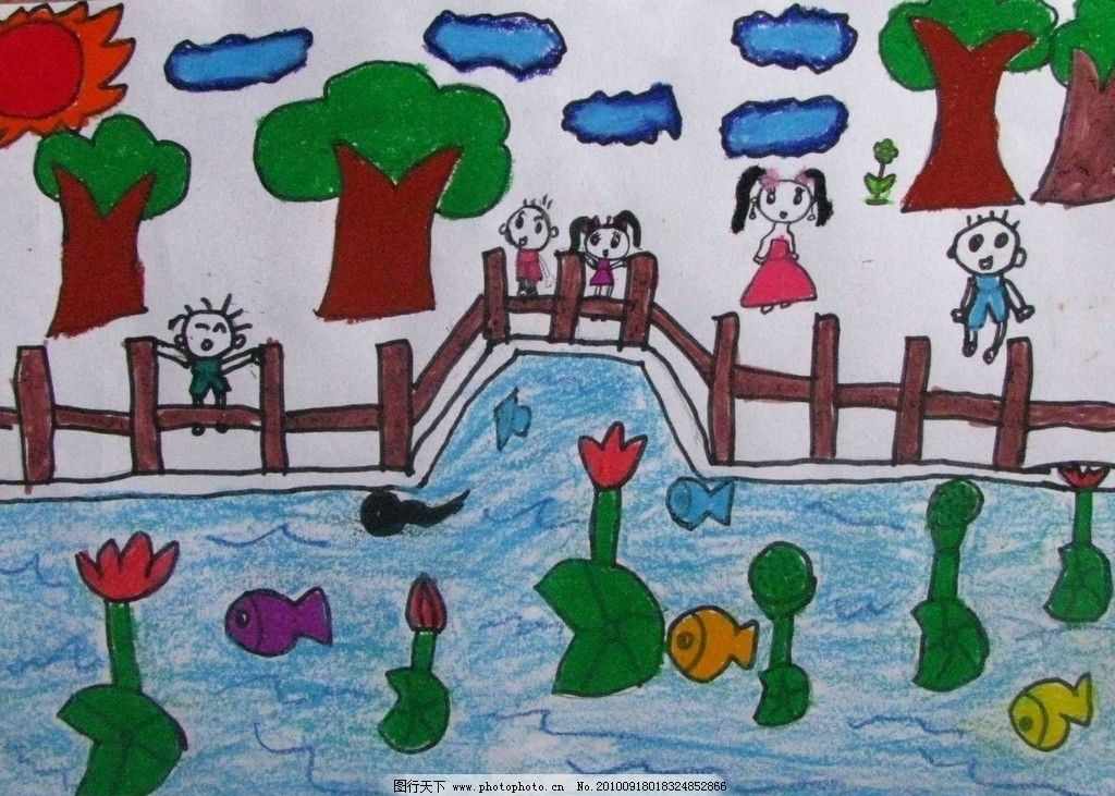 儿童水粉蜡笔画 夏天 户外 儿童画 水粉画 蜡笔画 幻想画 色彩 想象 动漫动画 桥 荷花 动漫人物 设计 180DPI JPG